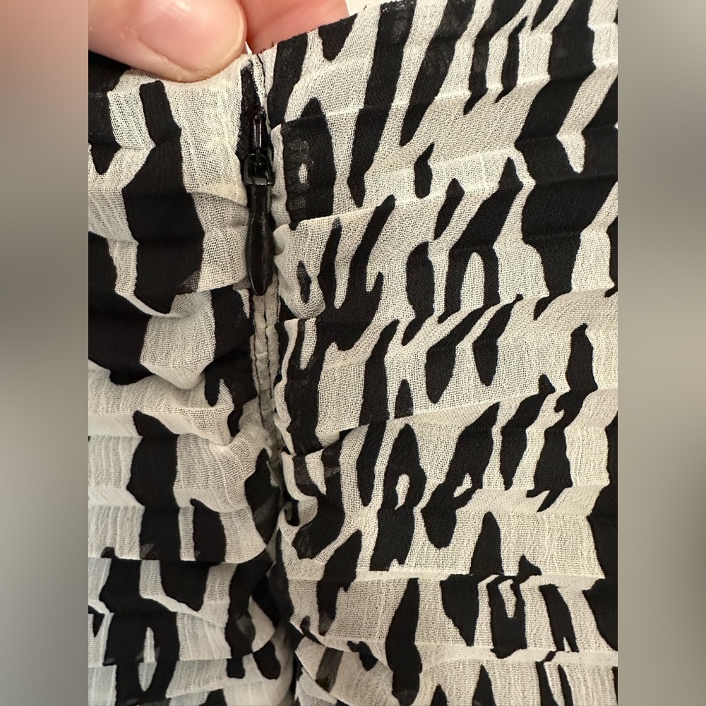 Express leopard print mini dress - Picture 5 of 5